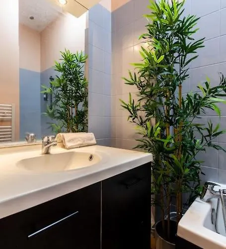 Confort Et Espace 12pers Centre Lamartine Apartman *