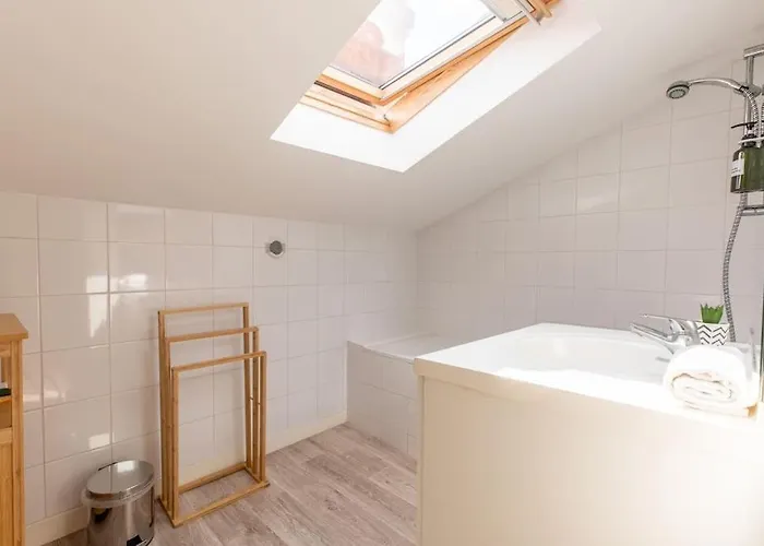 Confort Et Espace 12pers Centre Lamartine Lägenhet